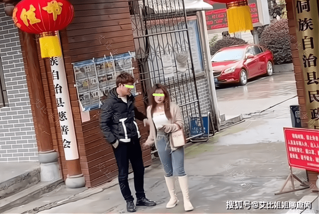 回顾小夫妻办完离婚手续后,在民政局门口紧紧拥抱,丈夫泪流满面_娟子