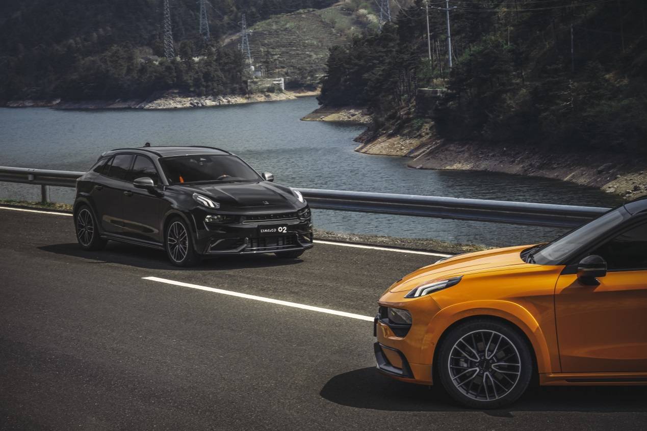 国产小钢炮领克02hatchback