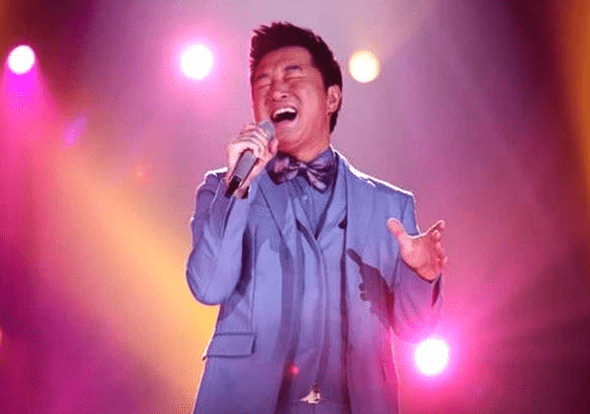 都有听过《懂你》这首歌,其实这首歌的演唱者满文军也是一个草根歌手