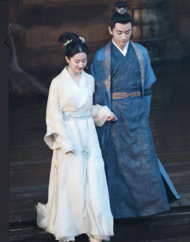 对视好甜,同框美翻众人,《梦华录》堪称颜值天花板_合作_古装_赵盼儿