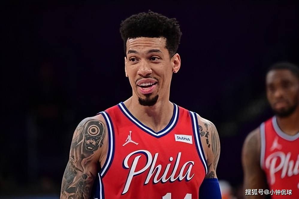 "皇阿玛"格林生涯总共赚了多少钱?说出来你可能不信!