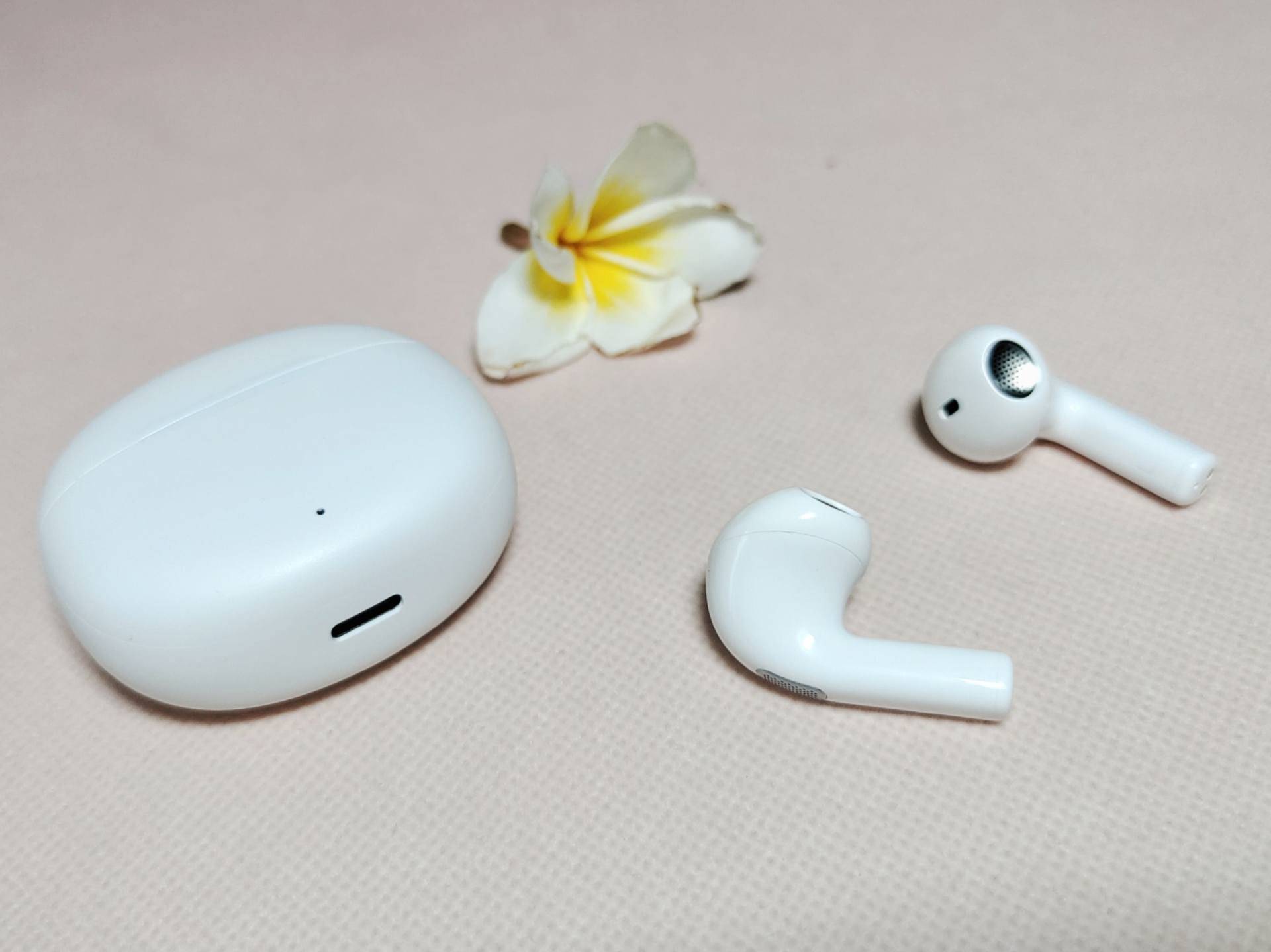 QCY AilyPods耳机,音质醇厚，学生党首选