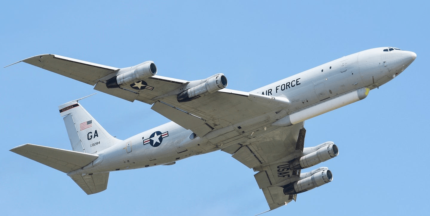 美国空军装备志—e-8c联合星侦察机_进行_飞机的_小时