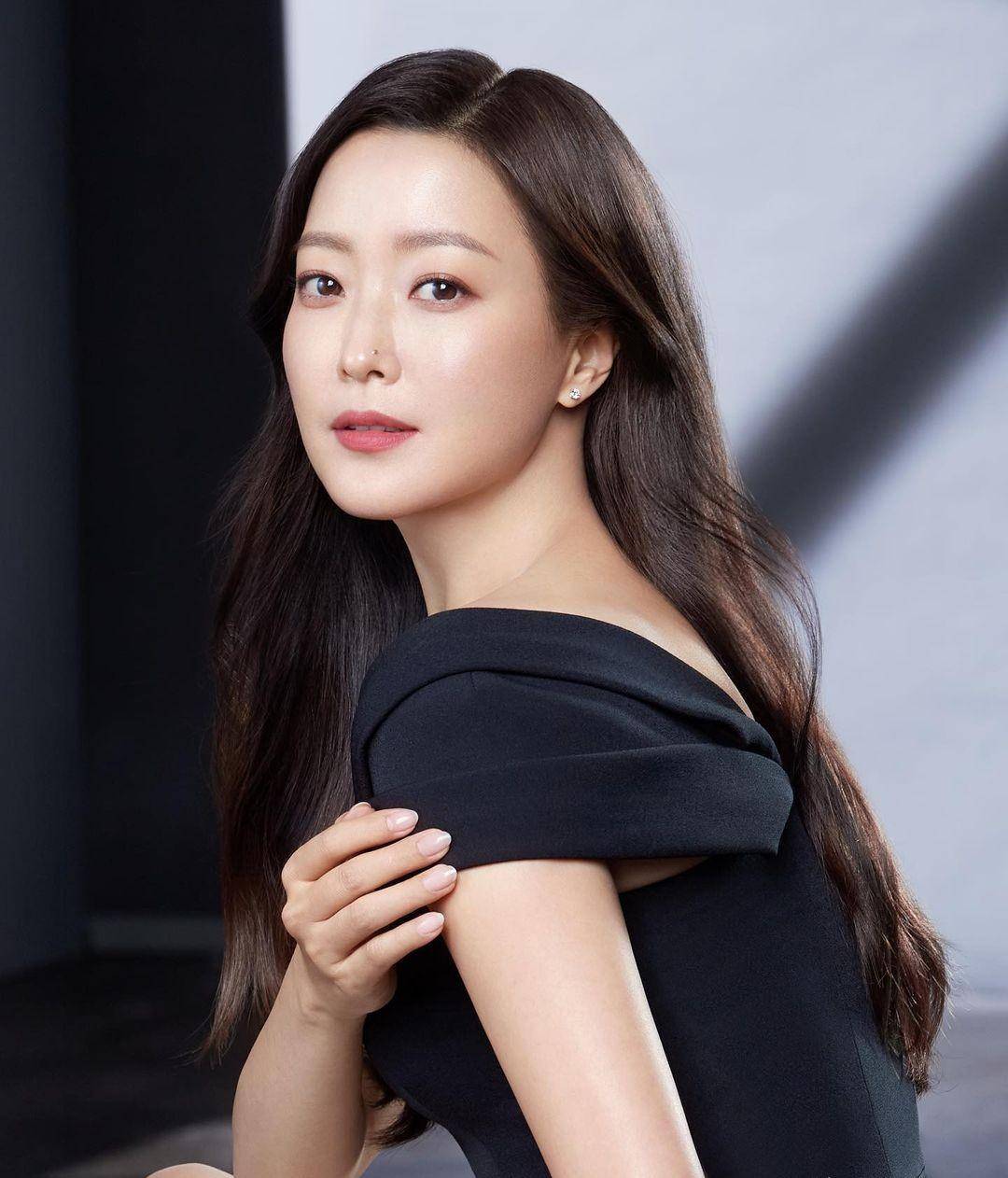 金喜善近照曝光令人羡慕!