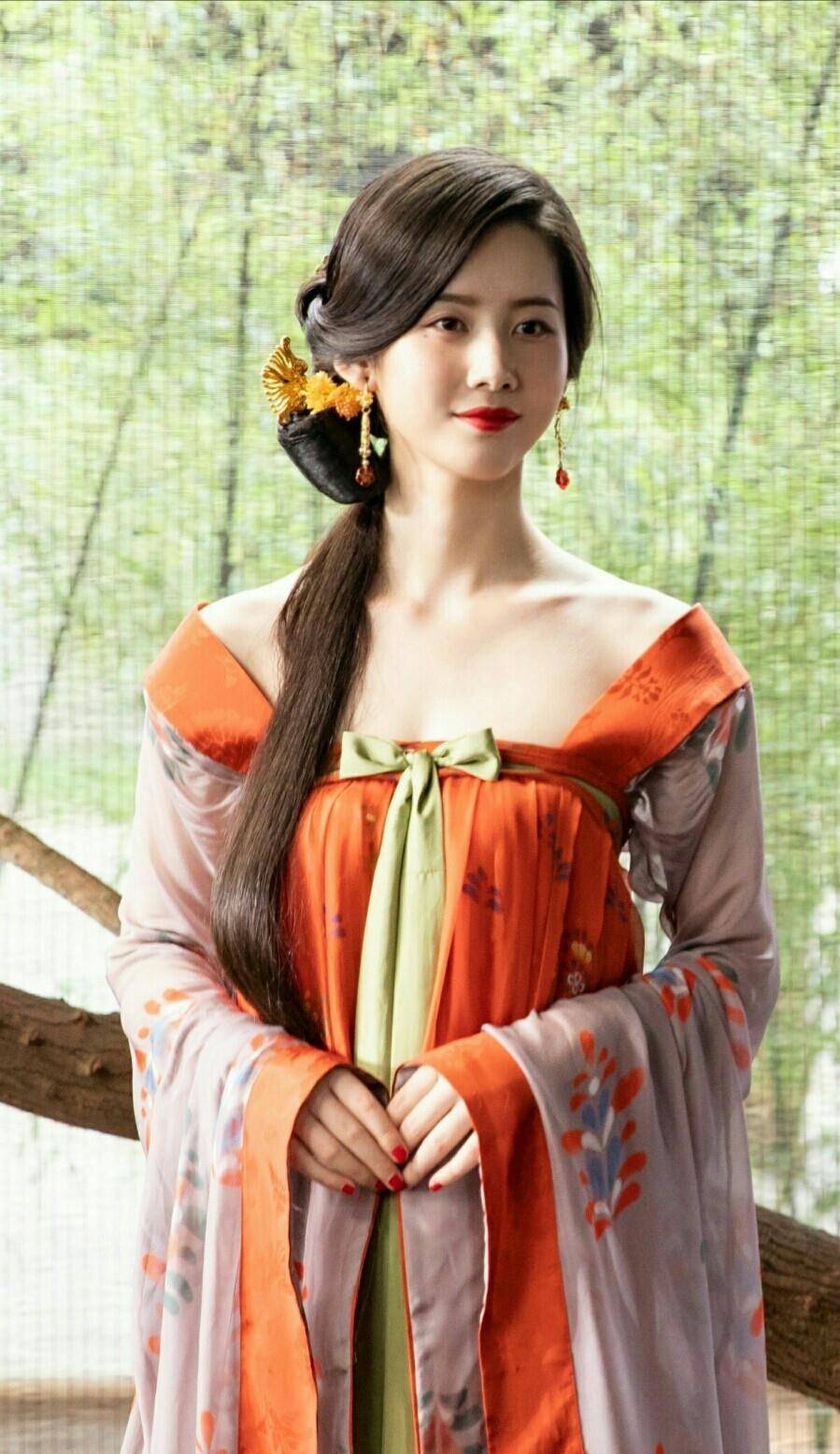 盘点影视剧中那些令人惊艳的花魁,你最喜欢哪一个?
