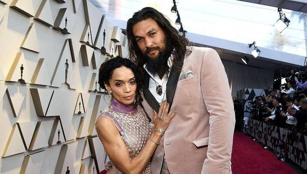 杰森·莫玛_莉莎_龙妈