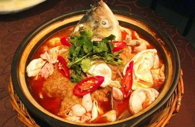 大理砂锅鱼图片