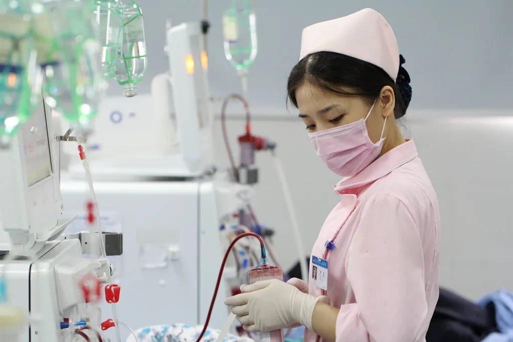 如何避免血透护士交接班的差错率提升患者满意度