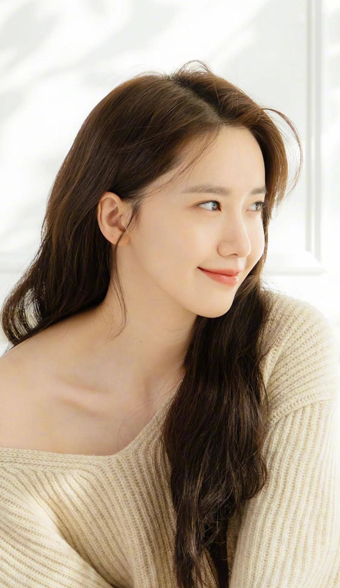 原创数十年如一日的好看林允儿优雅美丽明艳动人