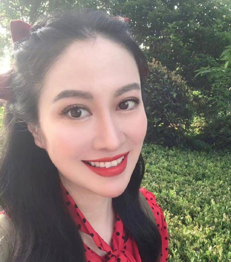 天下第一里的海棠去哪了叶璇我就站在你面前你们看我几分像从前