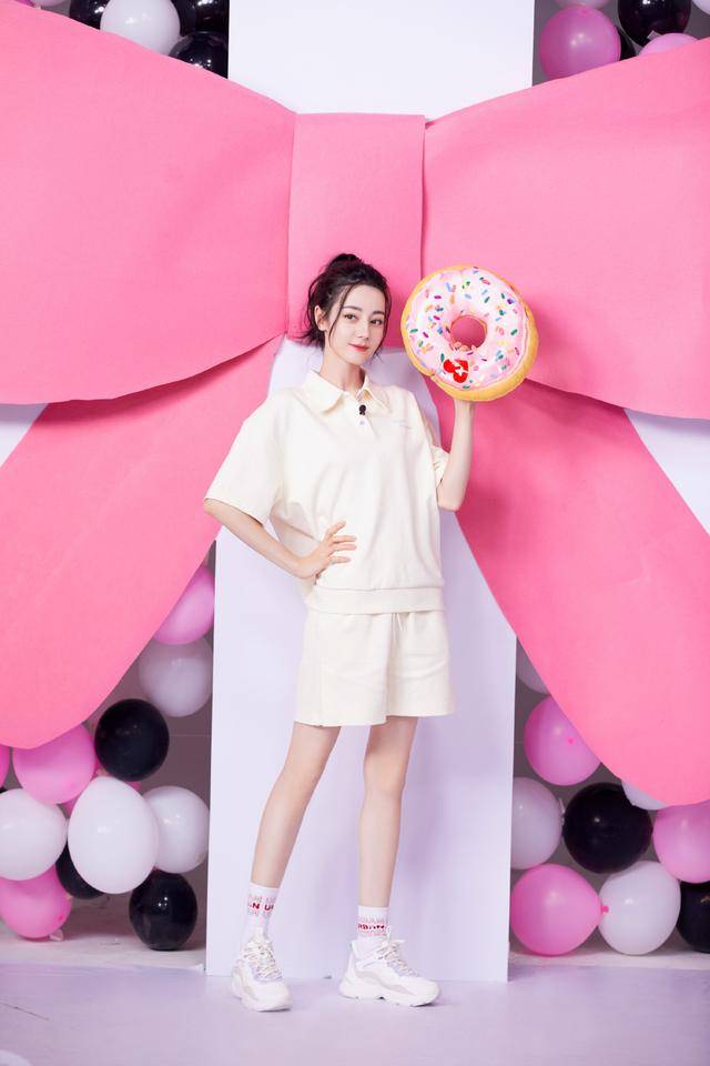 半糖主义夏日时光迪丽热巴半糖套装俏皮可爱满满的少女感