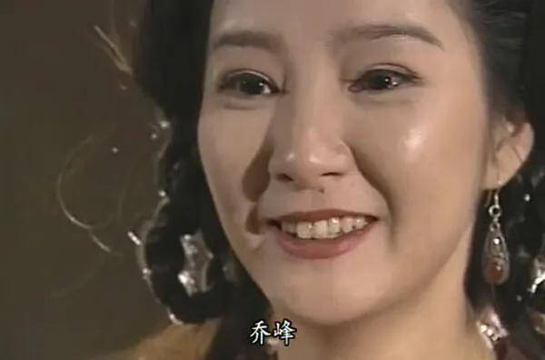 原创最美马夫人康敏雪梨56岁身材发福演技拿奖感动落泪