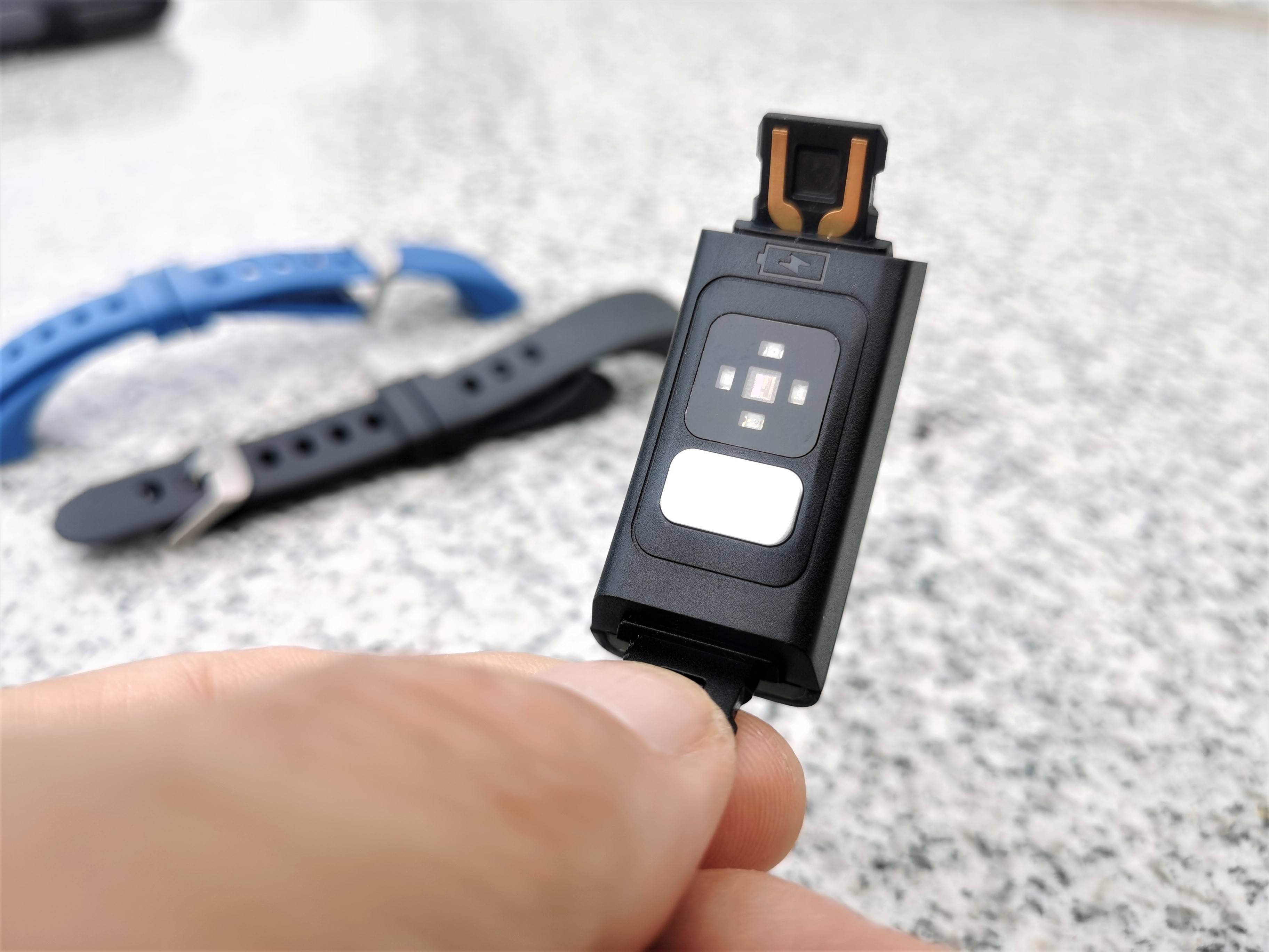 心血管疾病是居民死亡首因,如何有效精准监控,用didoy1手环_监测_运动