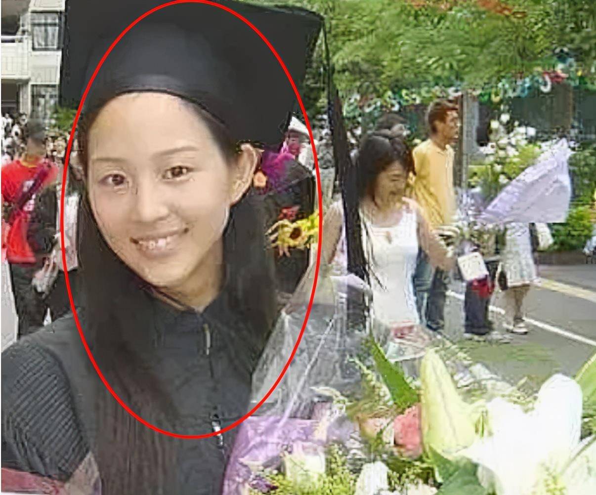 张钧甯童年照曝光,却被质疑割双眼皮,本尊晒照回应:运动送的_小时候