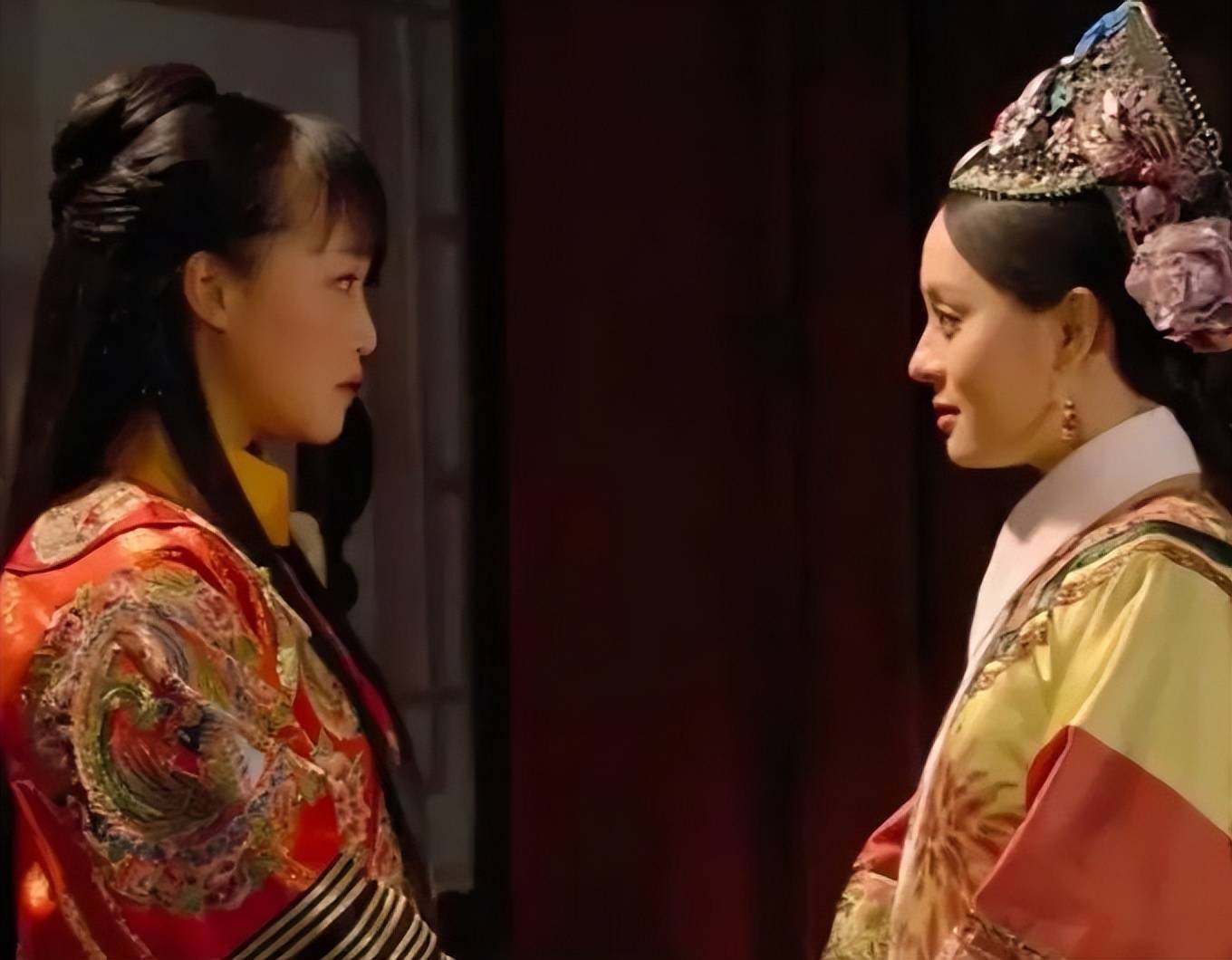 眉庄葬礼上浣碧一个行为,让甄嬛一下子起了灭了她的心思_后宫_雍正