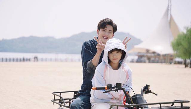 《时光与你都很甜》才收官:敖瑞鹏又一部新剧官宣