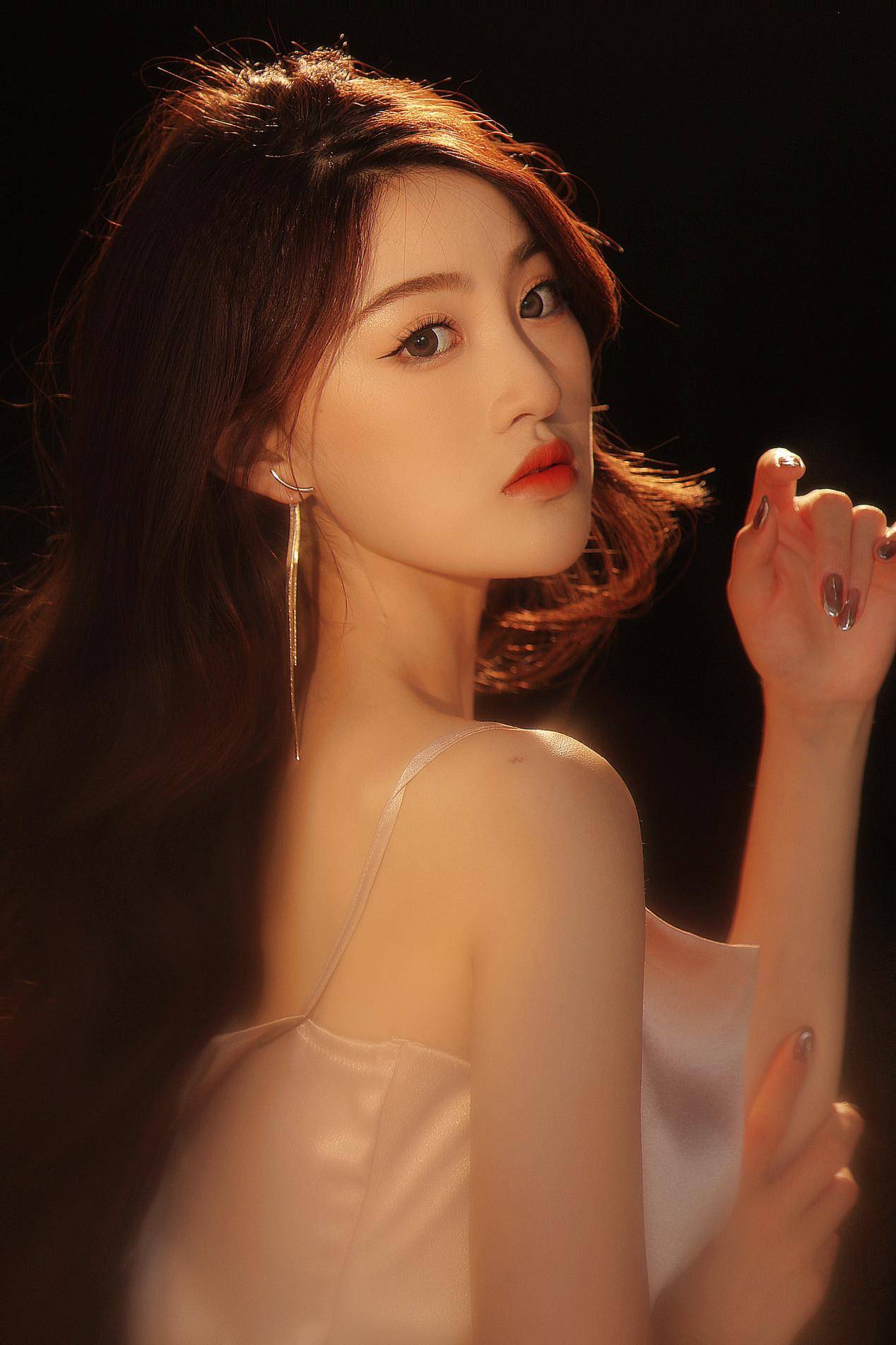 颇受大家喜欢的青年演员刘雪晴:开朗,阳光,率性的邻