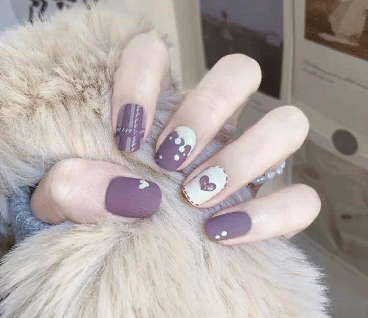 高级感满满的磨砂美甲,显白又百搭,快来选图!