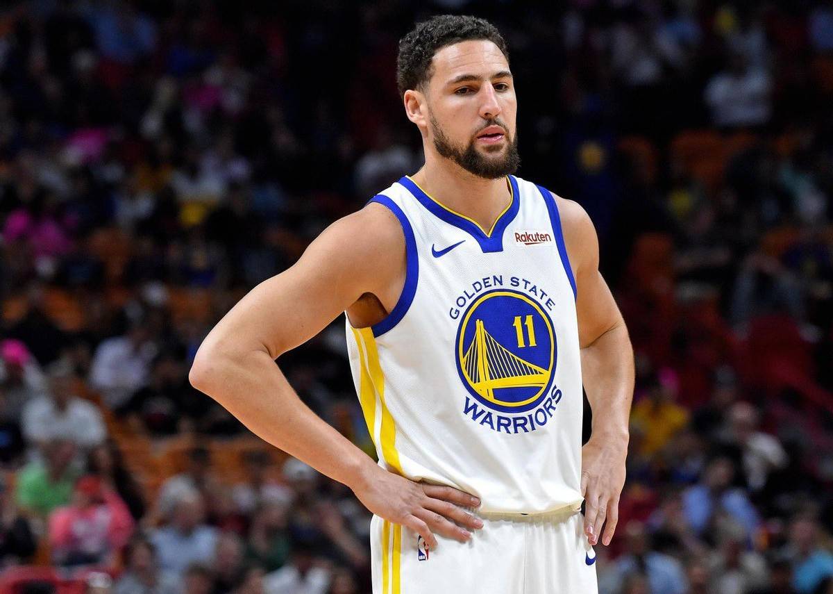 但是之后的事情,每个热爱篮球的人都知道,勇士5年3冠,并且差一点完成