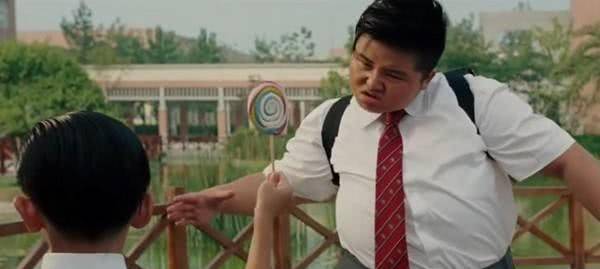 原创被周星驰骗了12年长江七号全是大美女最惊艳的竟是暴龙