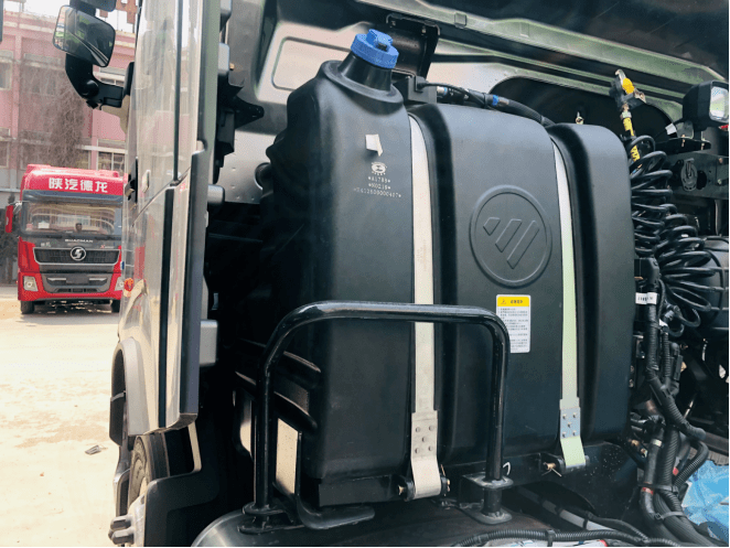 660马力不再是传奇15升发动机担当重任福田欧曼银河太牛了