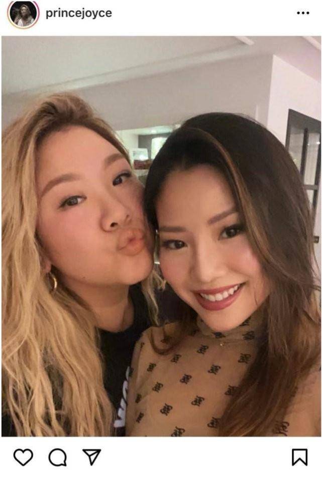 郑欣宜郑咏恩如今"秋官"郑少秋已经73岁却也不见风度,走起路来笔直的