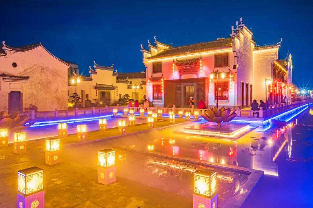 最近,义乌这里美到天际,快来沉浸式夜游_佛堂_古镇_科技
