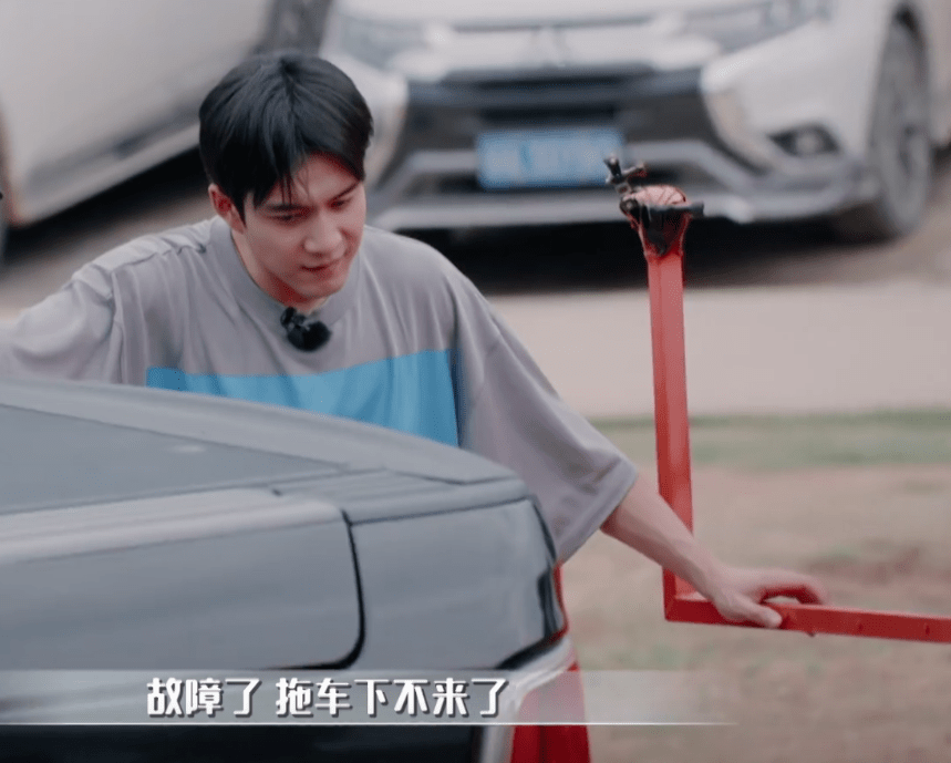 花少回归扑街!刘敏涛颠覆形象,杨幂遇冷