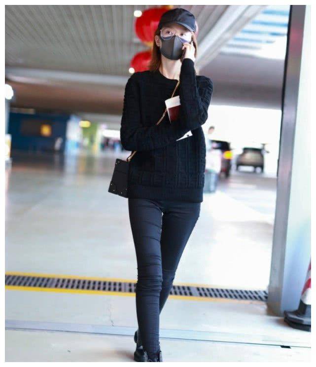 原创乔欣的腿有多细主持人90斤腿围比她还粗一圈腿我不配拥有