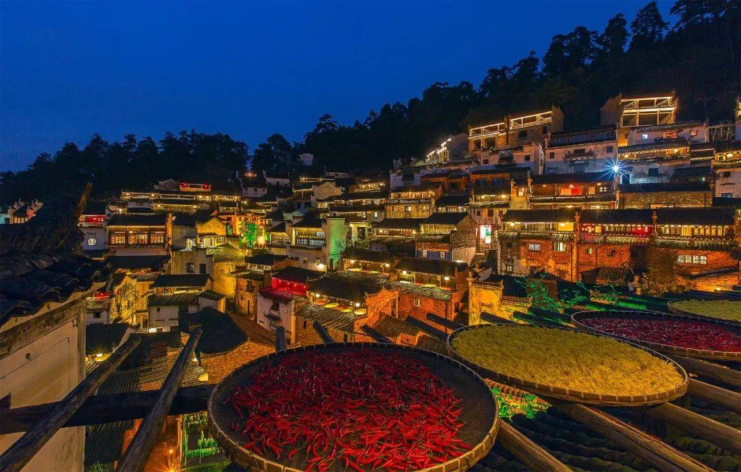 婺源篁岭乡村奇妙夜20如约而至夜游首日人气爆棚