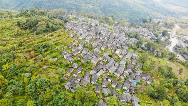 广东最陡的村寨，村民房子全建在45度以上斜坡上，你见过吗？