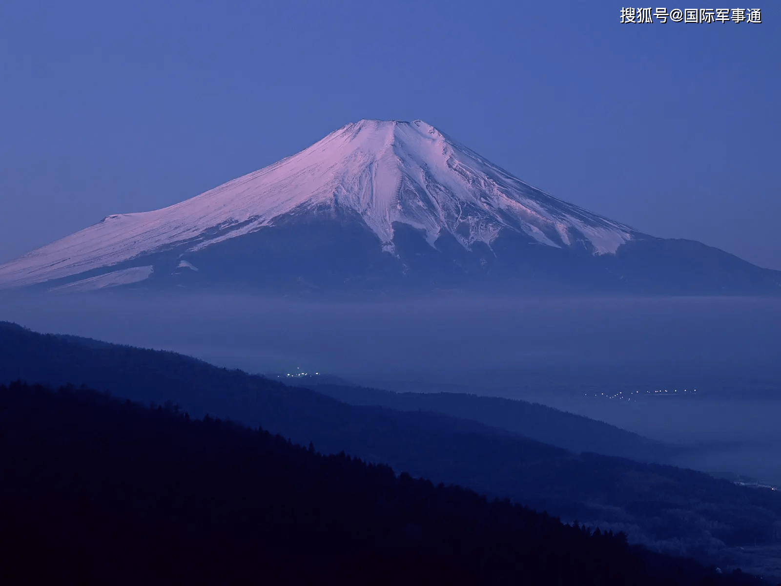 会影响我国吗 日本为富士山可能喷发做准备 会引发无夏之年吗 活火山 岩浆 大量的
