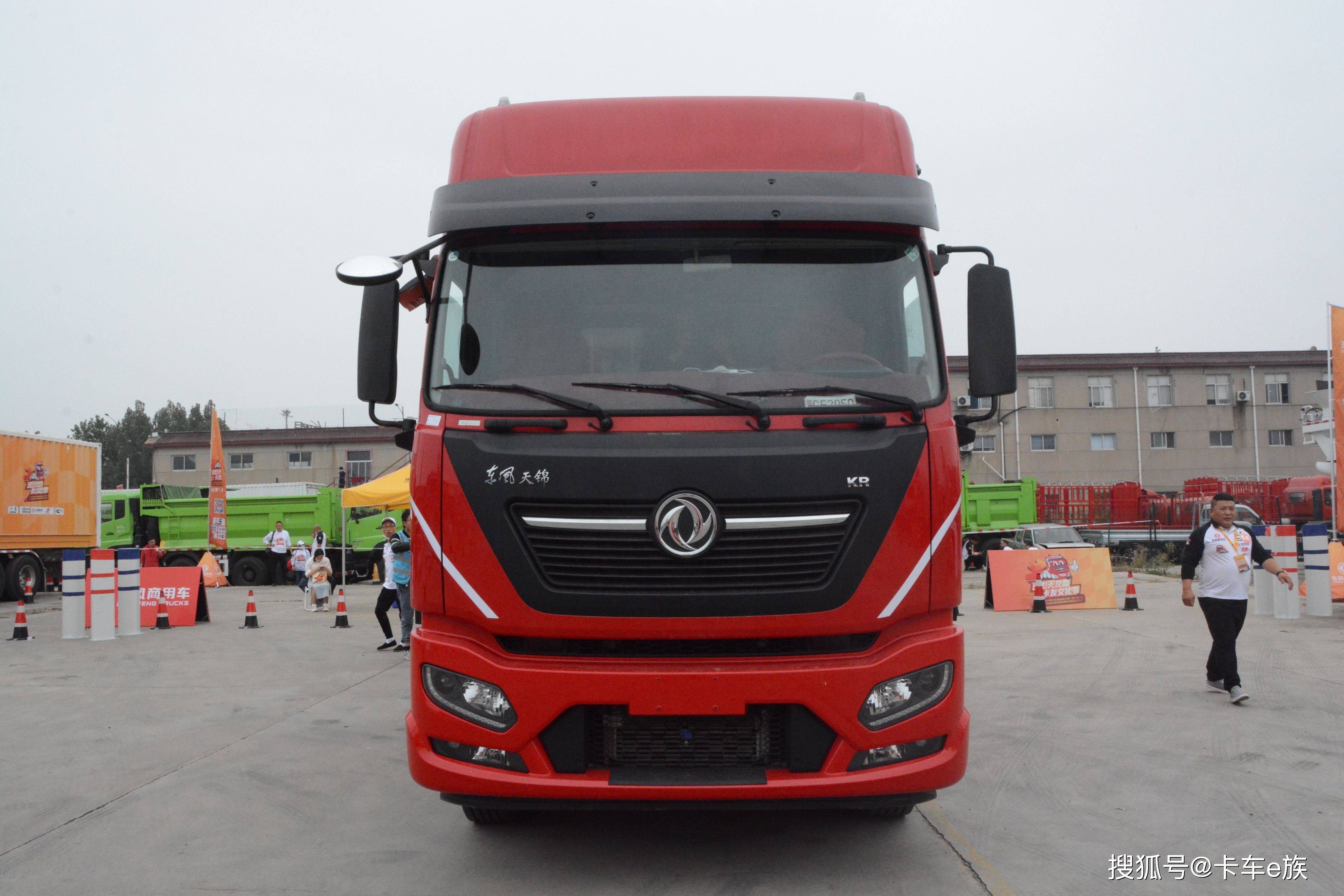 宽至2465mm,豪华内饰加持,东风天锦kr plus有哪些爆款点?_搜狐汽车_搜