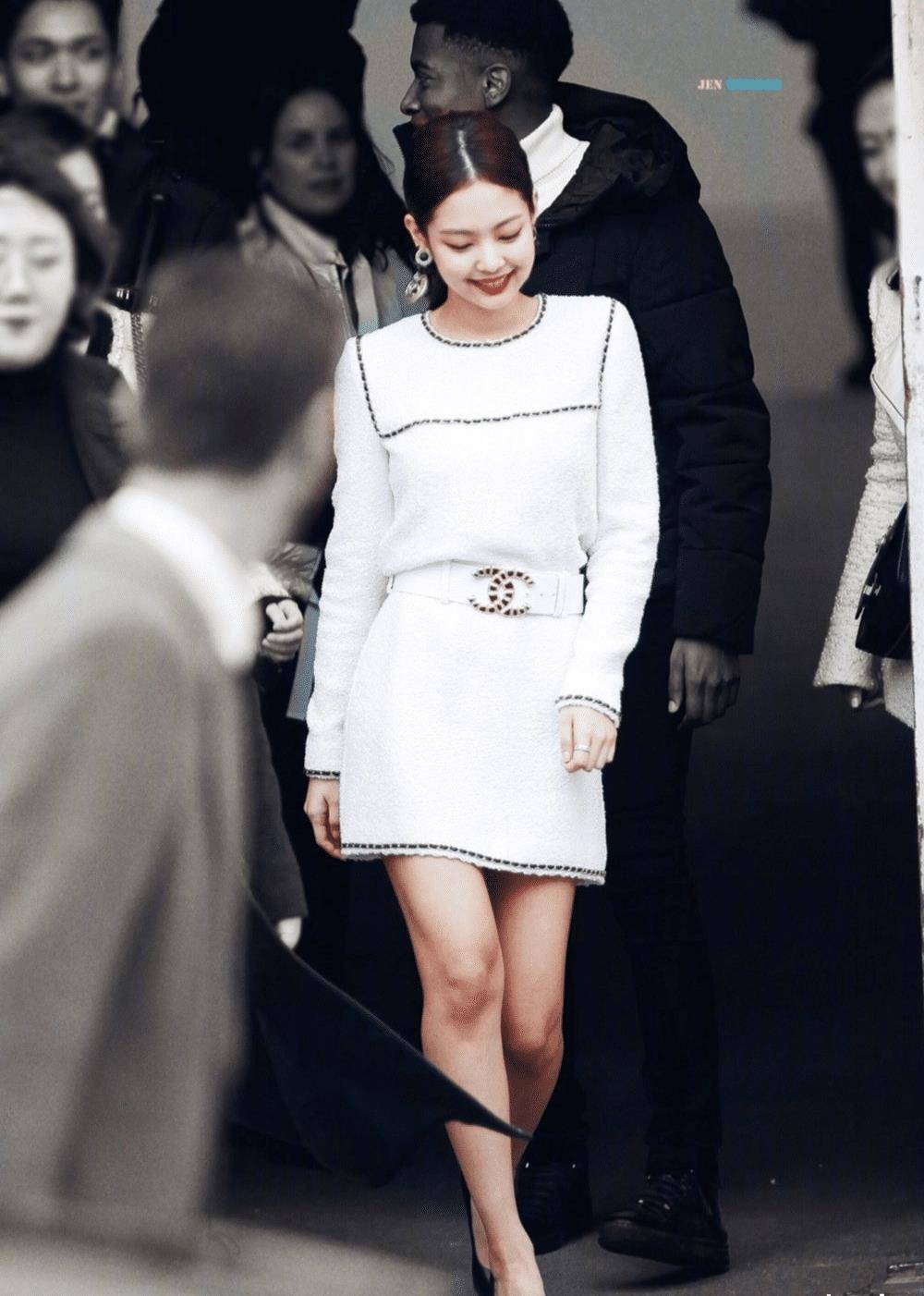 "jennie:坐拥65亿独栋别墅,一套被褥就要上百万_图尔_安娜·温_品牌