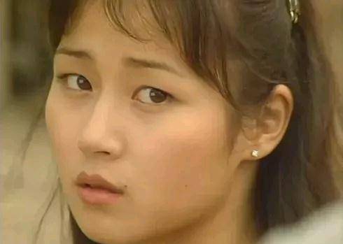 原创万绮雯今年50岁马小玲真是不会老的吗