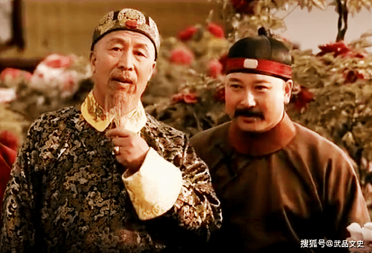 原创康熙第一次见到孙子乾隆为何惊得放下酒杯康熙发现了什么