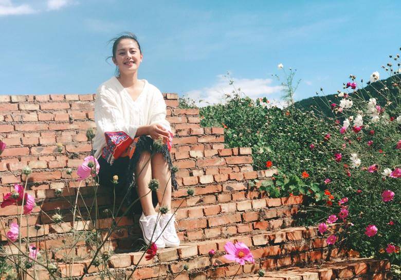 2005年,王力可与斯琴高娃,王亚楠,刘威共同主演了革命战争剧《野火