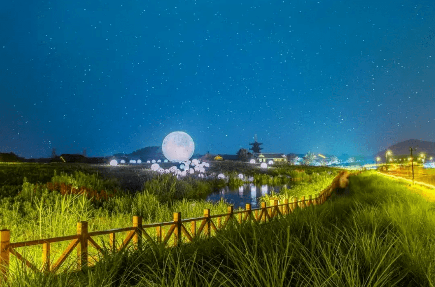 首古人描写夏夜的诗词,看古人如何仰望星空,触笔成荫_星河_夜晚_夏天