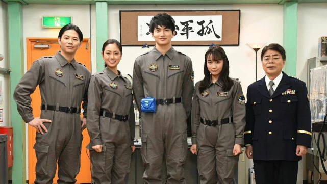 原创奥特曼打败怪兽后离开地球他们的人间体都怎么样了有四位已经死了