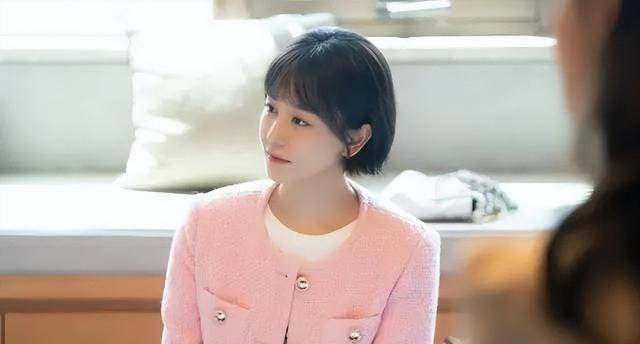 原创加油妈妈秦薇以40万元首付放弃了自己的房子彻底揭开了自己虚荣心