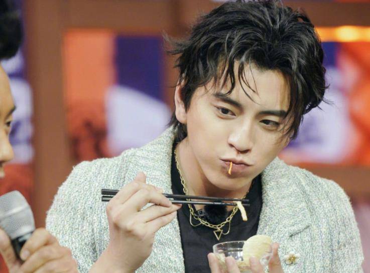 原创又一档明星相亲综艺王大陆挑战端水大师女嘉宾个个不简单