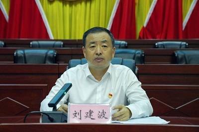 2022年甘洛县委理论学习中心组暨领导干部读书班举行集中学习