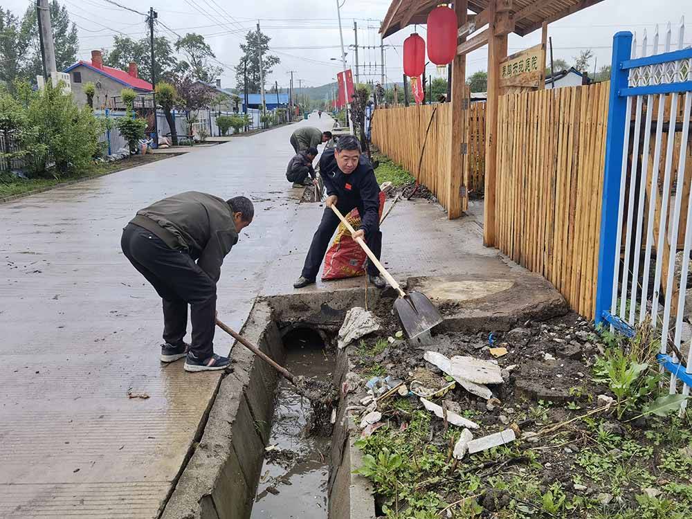 黑龙江省纪委监委驻桦南县孟家岗镇楼山村帮扶全景观察上