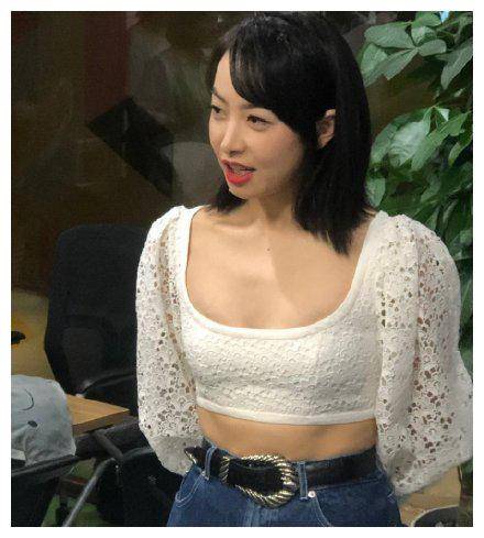 宋茜新造型太尴尬!