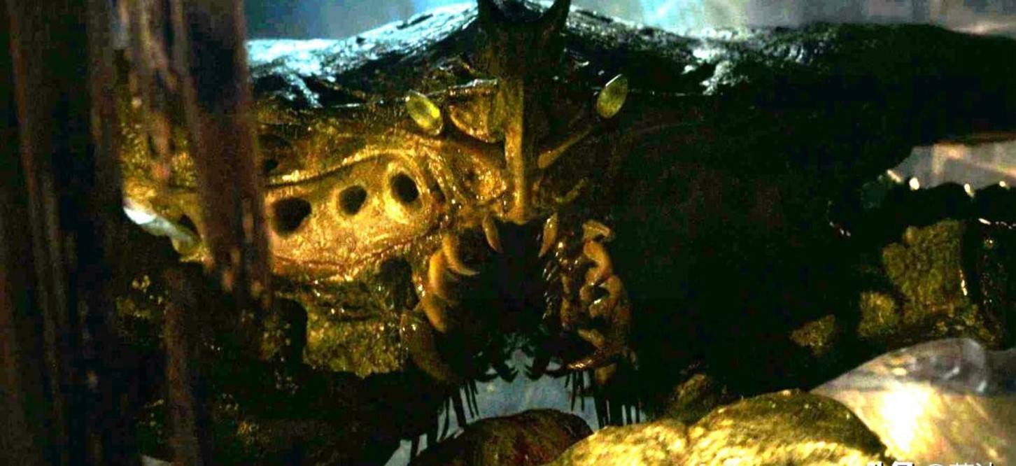 1人如何消灭巨型螃蟹怪和9个坏人?