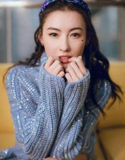 5λ����Ů���ǣ���������ѡһ�������ѡ��Ȣ˭�أ�