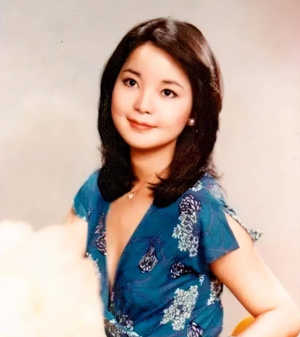 中国十大殿堂级女歌手,华语乐坛最具代表性歌手_歌曲_歌坛_徐小凤