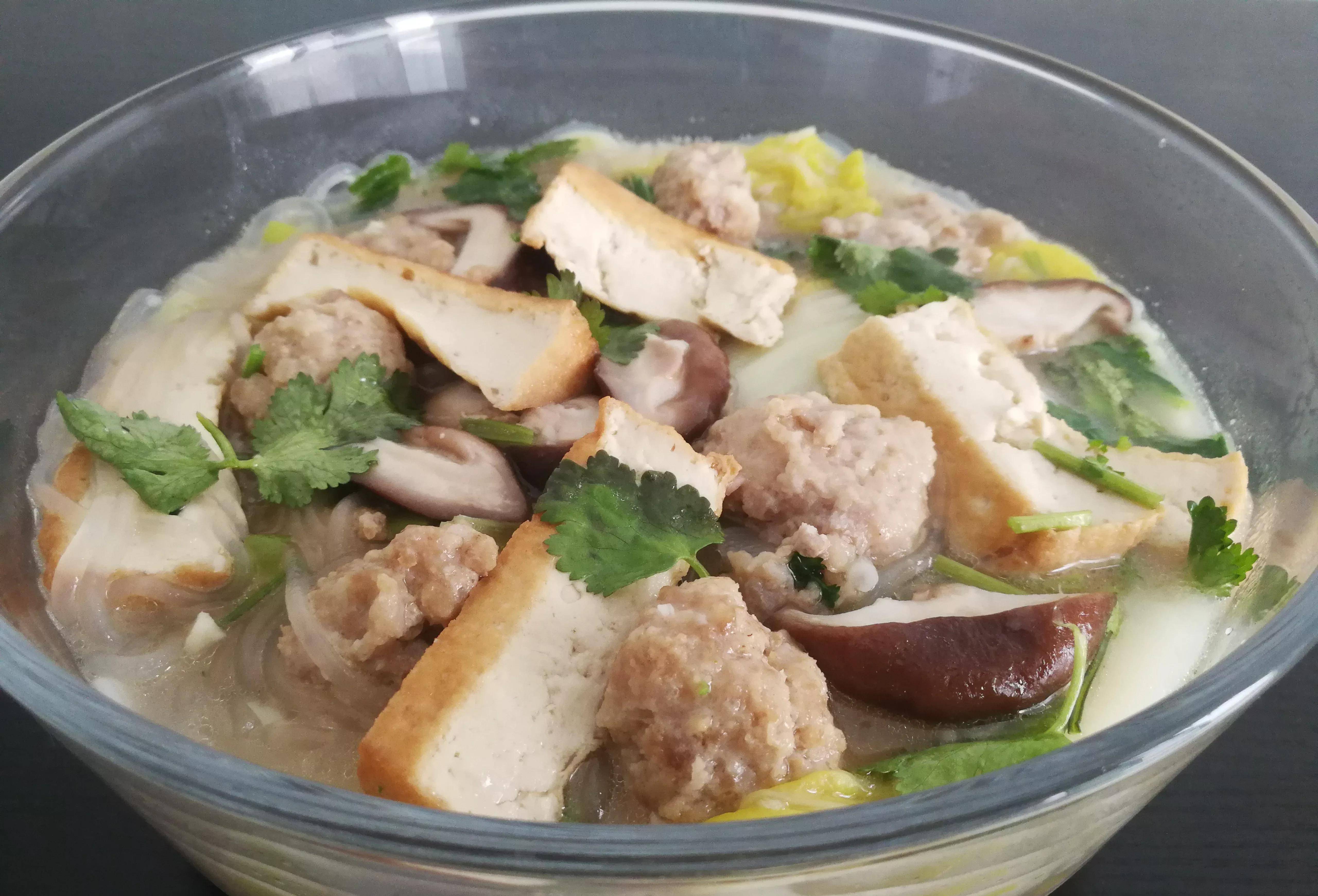 厨艺当家热菜烹饪技法(28)烩-山西烩菜_菜品_备用_汤碗