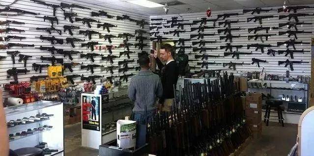 泰国也是允许国民拥有枪支的国家之一国人来泰一定要注意什么