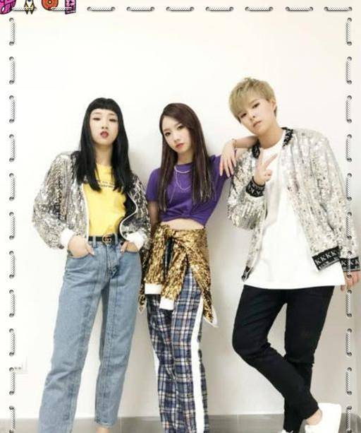 孟美岐与yamy和sunnee同框,她的气场显得格外的强大,虽然在身高上处于